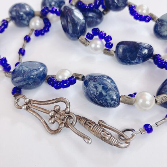 Sodalite Beaded Necklace, 90s Boho Tribal Faux Pearl Gemstone Eclectic Jewelry - Picture 10 of 10